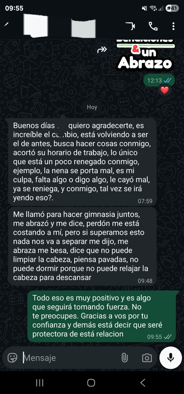Captura de conversación de WhatsApp compartida por Carolina